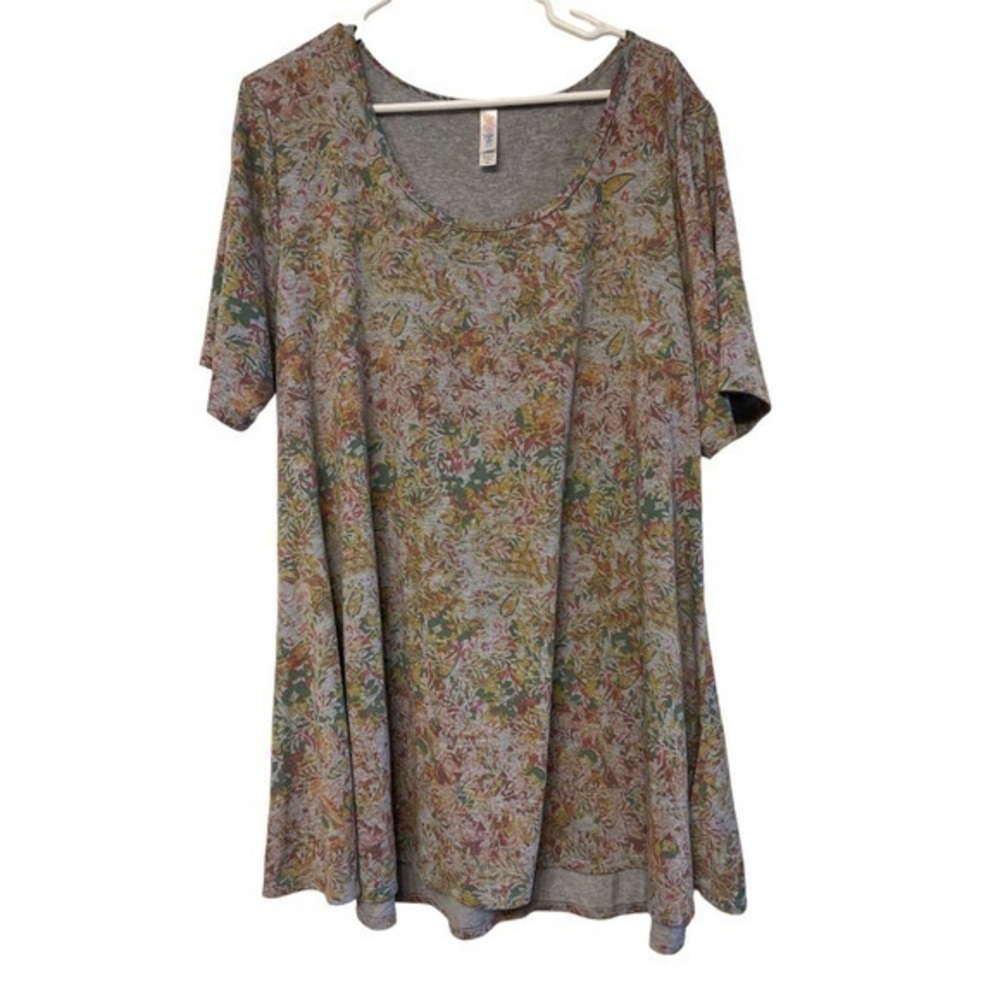 Lularoe Gray Designed Blouse Size 3XL NWOT #6314